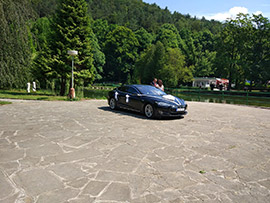 Tesla Model S - auto na svadbu